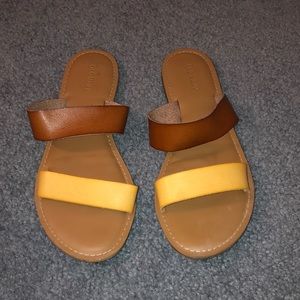 Old navy sandals
